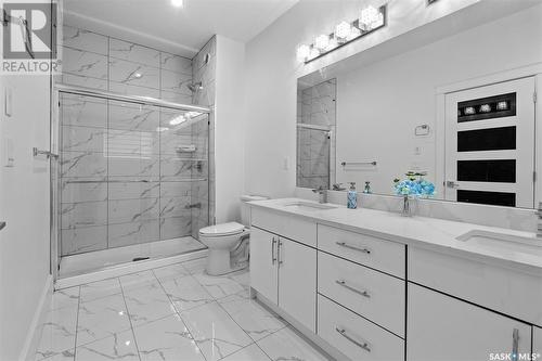 2247 Rosewood Drive, Saskatoon, SK - Indoor Photo Showing Bathroom