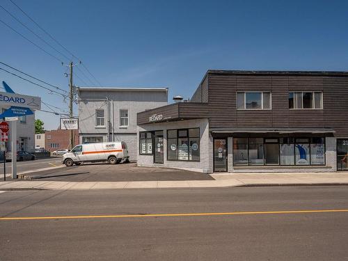 Frontage - 33 Rue St-Charles, Saint-Jean-Sur-Richelieu, QC 