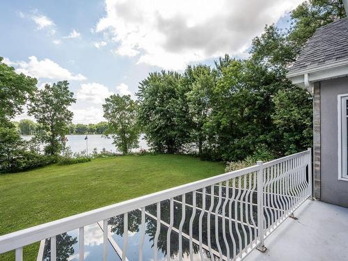 Balcon - 8 Rue De Coulomb, Saint-Jean-Sur-Richelieu, QC - Outdoor