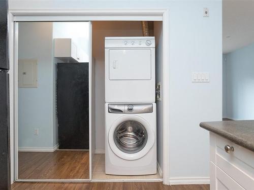 107-2823 Jacklin Rd, Langford, BC - Indoor Photo Showing Laundry Room