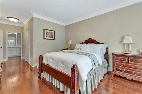 3559 Algonquin Drive, Fort Erie, ON - Indoor Photo Showing Bedroom