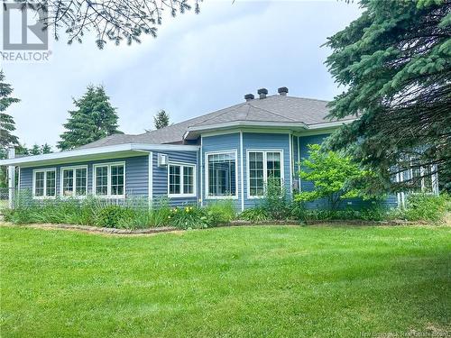 15 & 17 Macdonald Road, Upper Woodstock, NB - Outdoor