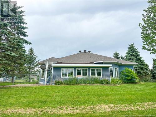 15 & 17 Macdonald Road, Upper Woodstock, NB - Outdoor