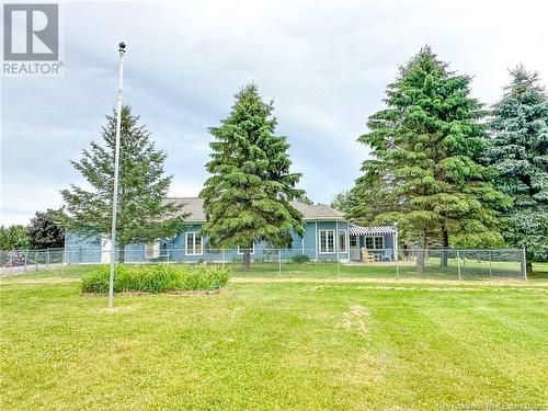 15 & 17 Macdonald Road, Upper Woodstock, NB - Outdoor