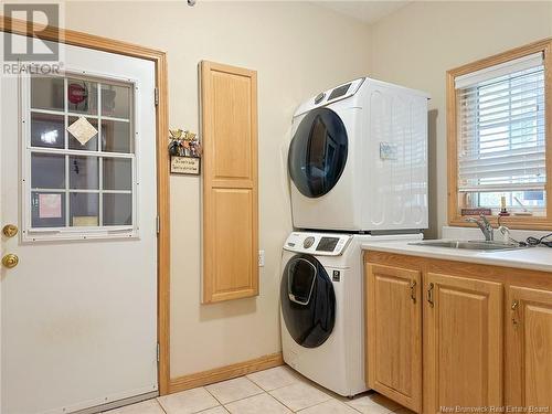 15 & 17 Macdonald Road, Upper Woodstock, NB - Indoor Photo Showing Laundry Room