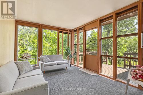 110 Martin Grove, Blue Mountains, ON - Indoor Photo Showing Living Room