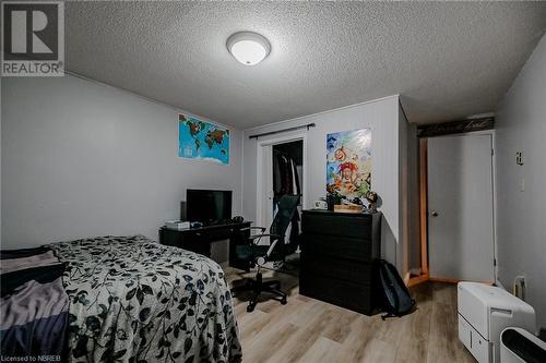 348 Champlain Street, North Bay, ON - Indoor Photo Showing Bedroom