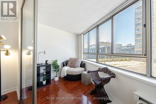 604 - 250 Queens Quay W, Toronto, ON - Indoor Photo Showing Other Room