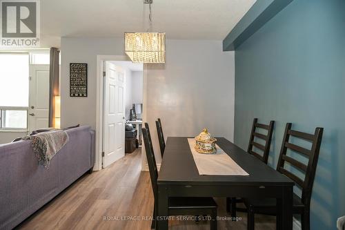 908 - 20 Edgecliff Golfway, Toronto, ON - Indoor Photo Showing Dining Room