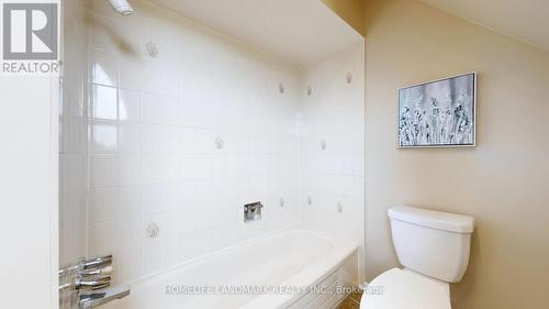 522 Cam Fella Boulevard, Whitchurch-Stouffville (Stouffville), ON - Indoor Photo Showing Bathroom