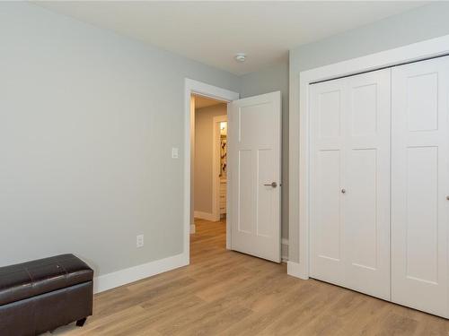 4469 Wellington Rd, Nanaimo, BC - Indoor Photo Showing Other Room