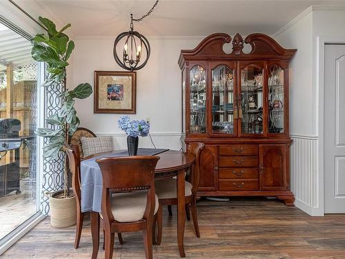 2772 Kingswood Rd, Langford, BC - Indoor Photo Showing Dining Room