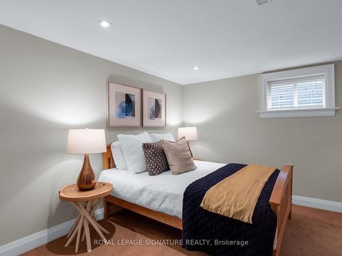 31 Woodthrush Crt, Toronto, ON - Indoor Photo Showing Bedroom