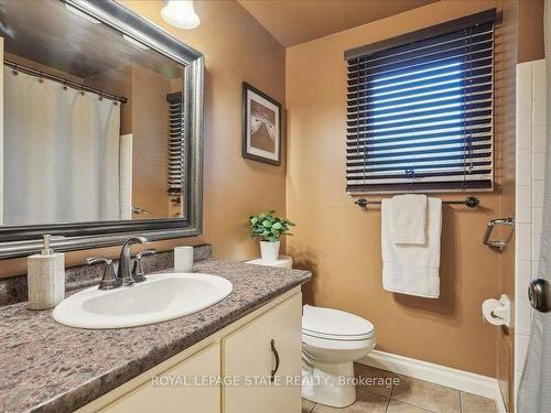 20 Stanmary Dr, St. Catharines, ON - Indoor Photo Showing Bathroom