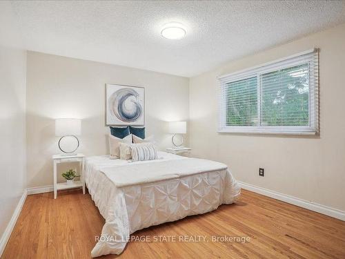 20 Stanmary Dr, St. Catharines, ON - Indoor Photo Showing Bedroom