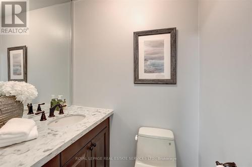 7255 Bendigo Circle, Mississauga, ON - Indoor Photo Showing Bathroom
