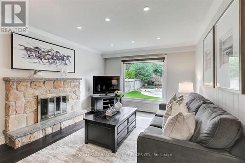 7255 Bendigo Circle, Mississauga, ON - Indoor Photo Showing Living Room With Fireplace