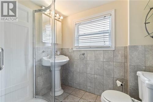 27 Mcsweeney, Moncton, NB - Indoor Photo Showing Bathroom