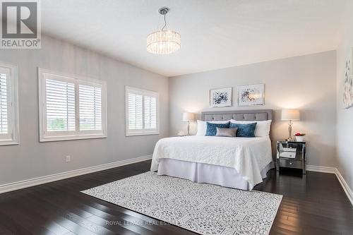 2445 Chateau Common, Oakville, ON - Indoor Photo Showing Bedroom