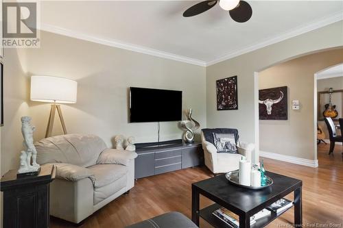 64 Mcsweeney Avenue, Moncton, NB - Indoor Photo Showing Living Room