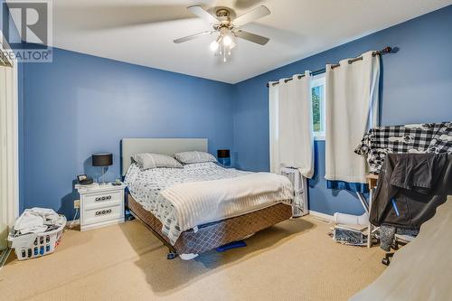 2905 Bouvette Street, Kelowna, BC - Indoor Photo Showing Bedroom