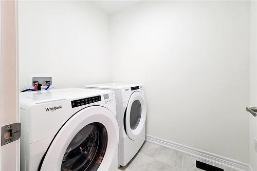 166 Blackbird Way, Glanbrook, ON - Indoor Photo Showing Laundry Room