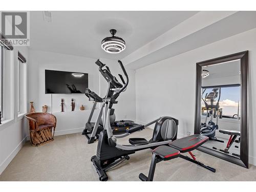 750 Kuipers Crescent, Kelowna, BC - Indoor Photo Showing Gym Room