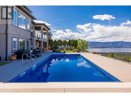 750 Kuipers Crescent, Kelowna, BC - Outdoor With In Ground Pool