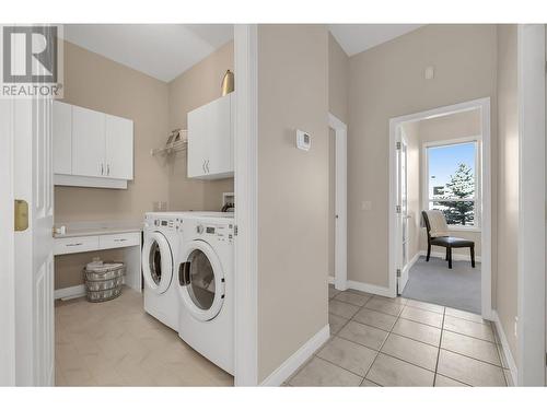 2203 Shannon Woods Place, West Kelowna, BC - Indoor Photo Showing Laundry Room