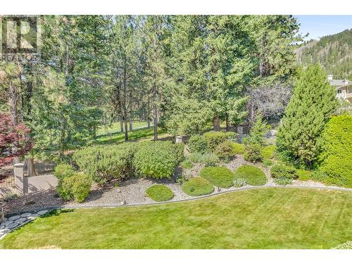 2203 Shannon Woods Place, West Kelowna, BC - Outdoor