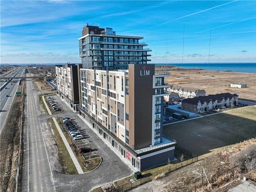 550 North Service Road|Unit #910, Grimsby, ON - Outdoor With Body Of Water