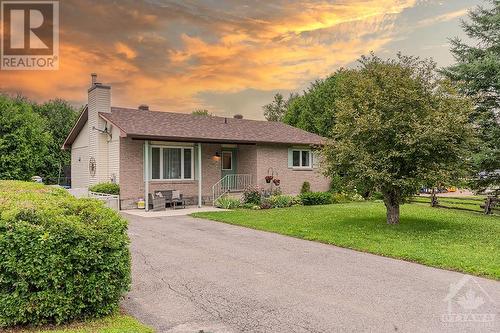 615 Oxford Street, Kemptville, ON - Outdoor