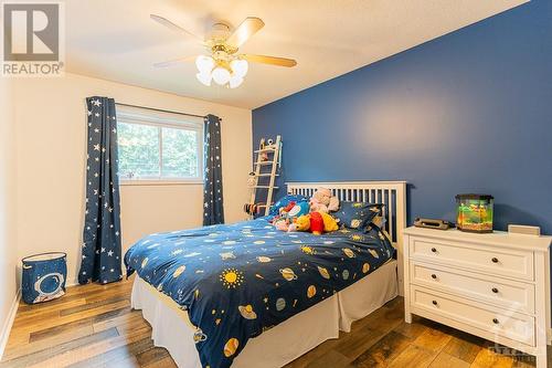 615 Oxford Street, Kemptville, ON - Indoor Photo Showing Bedroom