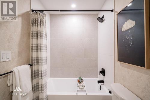 615 3101 St Johns Street, Port Moody, BC - Indoor Photo Showing Bathroom