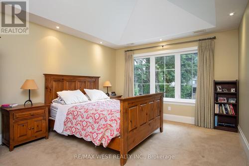 16 Ashton Manor, Toronto, ON - Indoor Photo Showing Bedroom