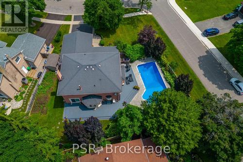 4006 Walnut Grove Road, Mississauga, ON - Outdoor With In Ground Pool With View