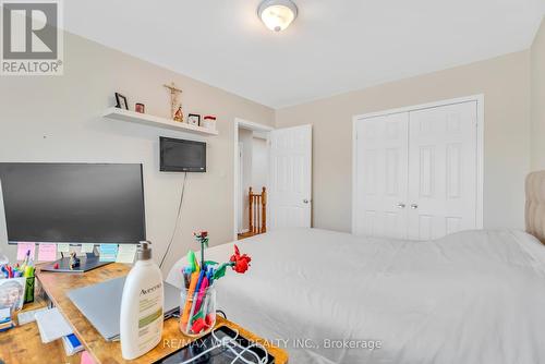 103 Bernice Crescent, Toronto, ON - Indoor Photo Showing Bedroom