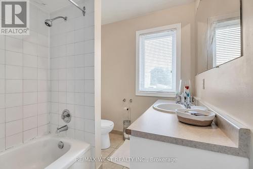 103 Bernice Crescent, Toronto (Rockcliffe-Smythe), ON - Indoor Photo Showing Bathroom