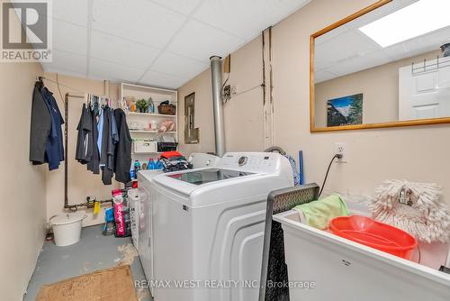 103 Bernice Crescent, Toronto (Rockcliffe-Smythe), ON - Indoor Photo Showing Laundry Room