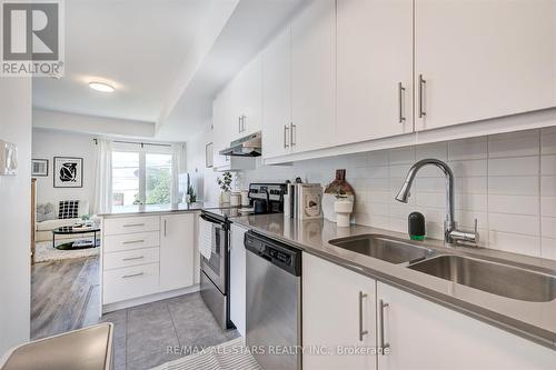 41 - 2059 Weston Road, Toronto, ON - Indoor Photo Showing Kitchen With Double Sink