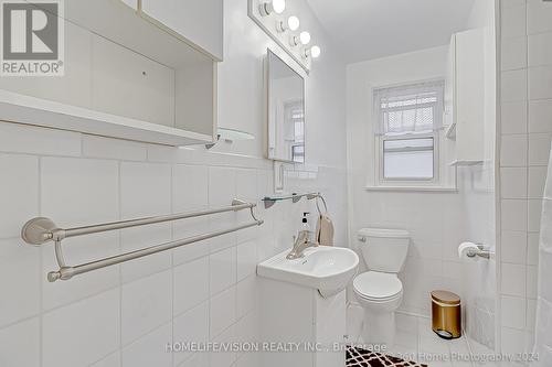 64 Rosemount Drive, Toronto, ON - Indoor Photo Showing Bathroom