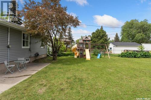 1913 Mckinnon Avenue S, Saskatoon, SK - Outdoor