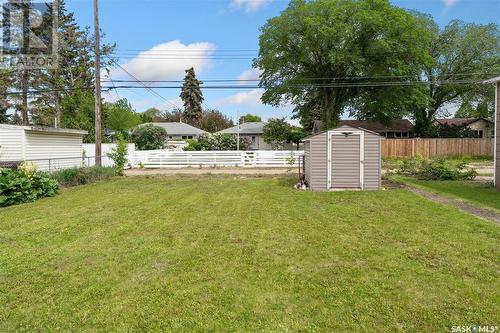 1913 Mckinnon Avenue S, Saskatoon, SK - Outdoor