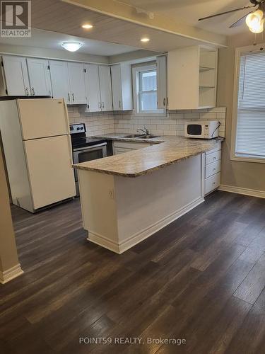 168 Springbank Drive, London, ON - Indoor Photo Showing Kitchen With Double Sink