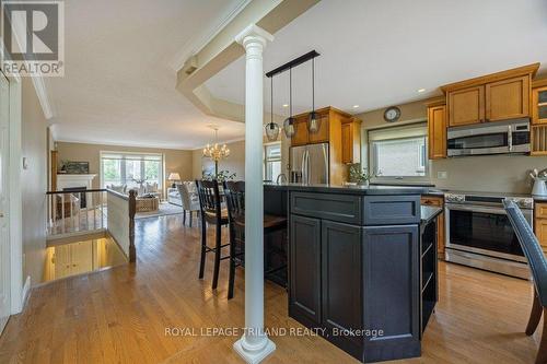 18 - 211 Pine Valley Drive, London, ON - Indoor Photo Showing Kitchen