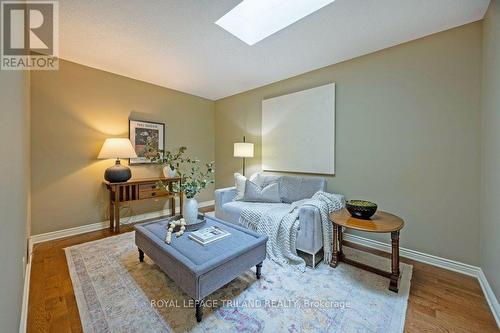 18 - 211 Pine Valley Drive, London, ON - Indoor Photo Showing Living Room