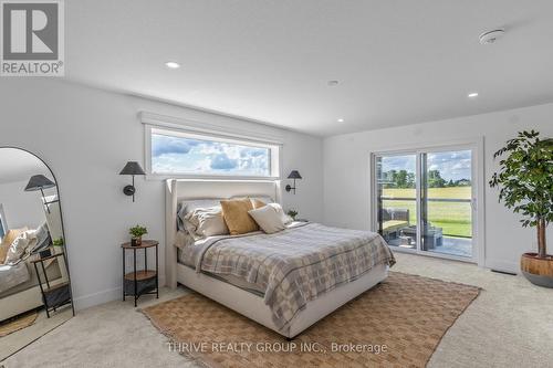 990 Manning Drive, London, ON - Indoor Photo Showing Bedroom