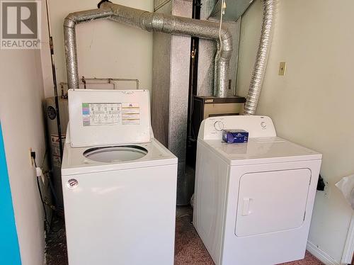 1169-1171 N 3Rd Avenue, Williams Lake, BC - Indoor Photo Showing Laundry Room