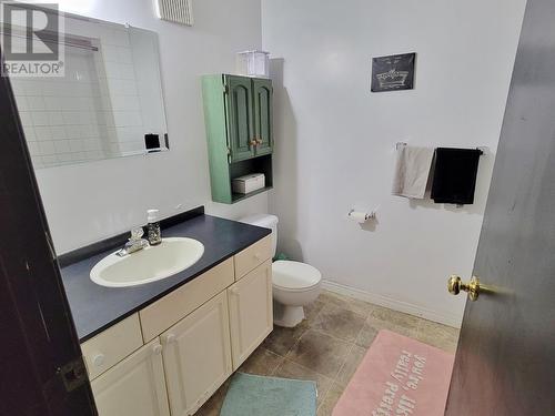 1169-1171 N 3Rd Avenue, Williams Lake, BC - Indoor Photo Showing Bathroom