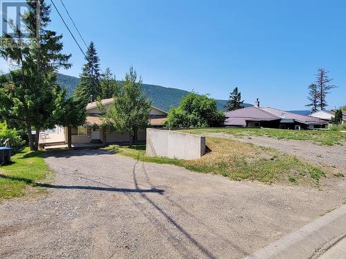1169-1171 N 3Rd Avenue, Williams Lake, BC - Outdoor